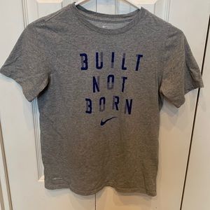 NIKE Dri-Fit Tee Shirt. Kids size L